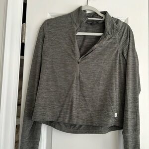 Vuori Crescent Half Zip Cropped Pullover, Gray, Small
